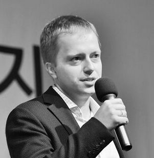 Сергей Молчанов