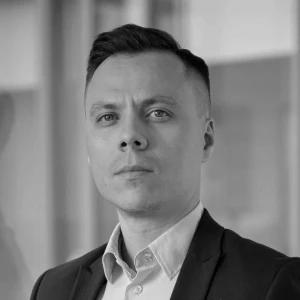 Антон Титов