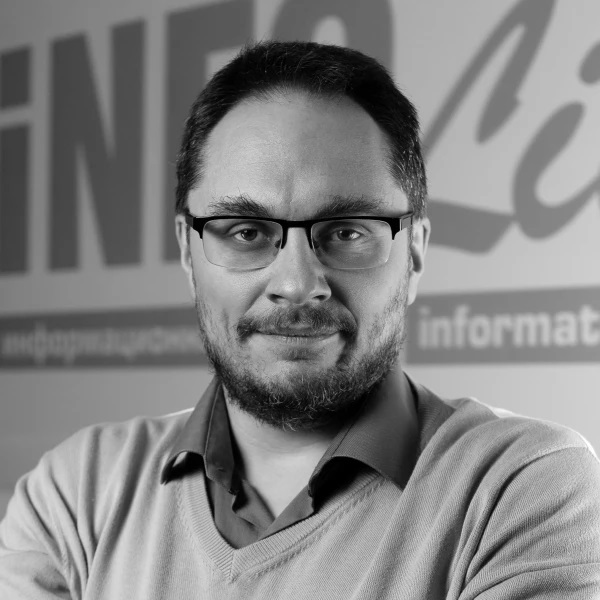 Михаил Бурмистров